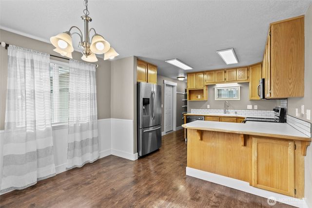 134 N Johnson Avenue, Yacolt, WA 98675