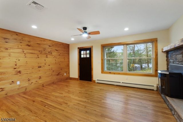 1 South Trl, Sandyston Twp., NJ 07826