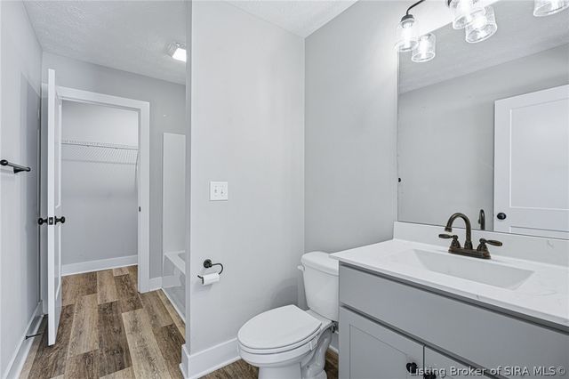 973 Wooded Trail, Scottsburg, IN 47170