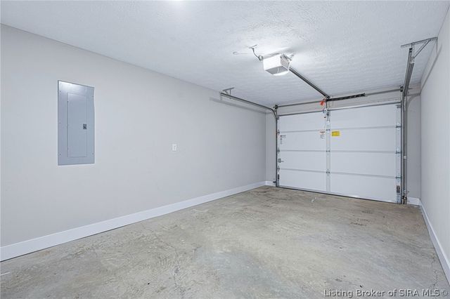 973 Wooded Trail, Scottsburg, IN 47170