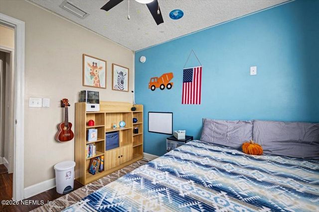 2425 TULSA Road N, Jacksonville, FL 32218