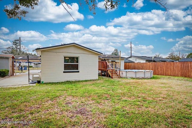 2425 TULSA Road N, Jacksonville, FL 32218