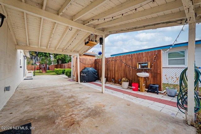 2425 TULSA Road N, Jacksonville, FL 32218