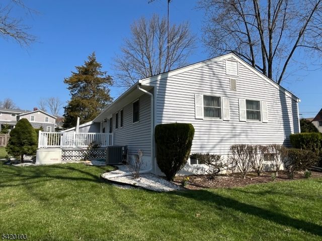1 Parker Ave, Hanover Twp., NJ 07927