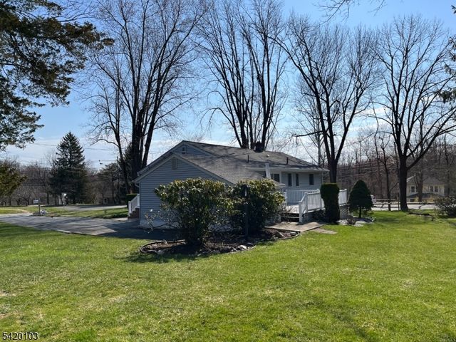 1 Parker Ave, Hanover Twp., NJ 07927
