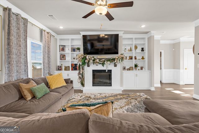 342 Eagles Nest Circle, Auburn, GA 30011