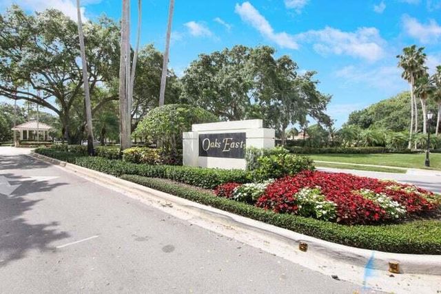176 E Tall Oaks Circle, Palm Beach Gardens, FL 33410