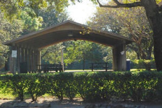 176 E Tall Oaks Circle, Palm Beach Gardens, FL 33410