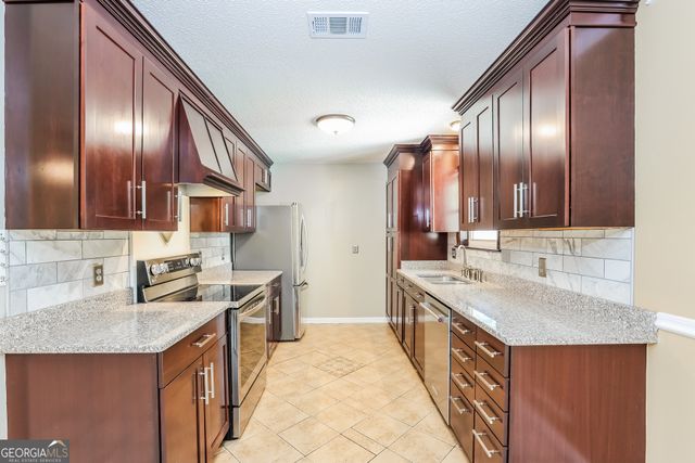 805 Ketch Court A, Hinesville, GA 31313