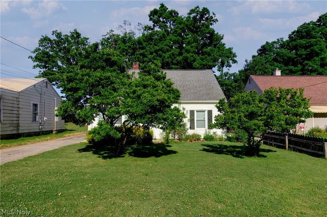 434 Winchester Avenue, Youngstown, OH 44509