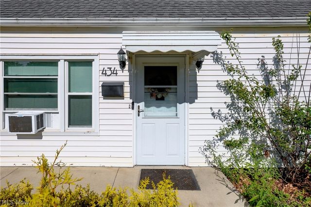 434 Winchester Avenue, Youngstown, OH 44509