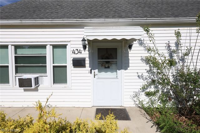 434 Winchester Avenue, Youngstown, OH 44509