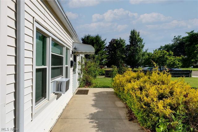 434 Winchester Avenue, Youngstown, OH 44509