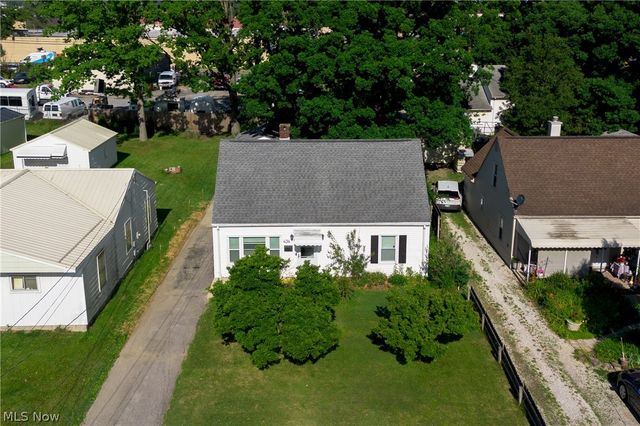 434 Winchester Avenue, Youngstown, OH 44509