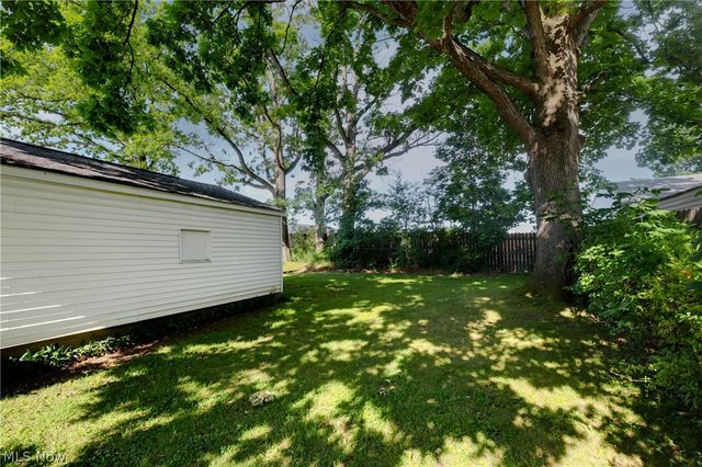 434 Winchester Avenue, Youngstown, OH 44509