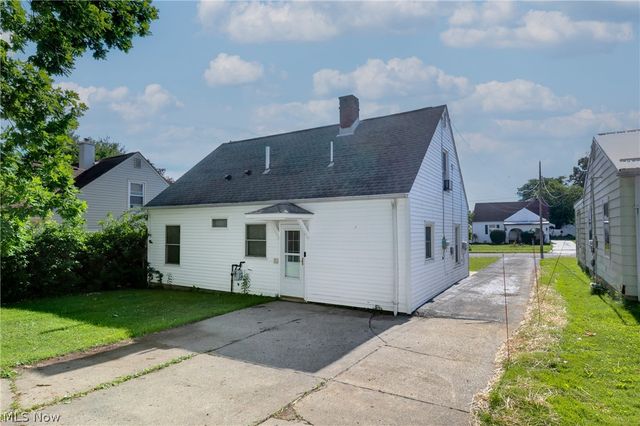 434 Winchester Avenue, Youngstown, OH 44509