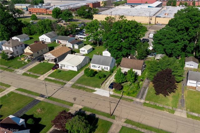 434 Winchester Avenue, Youngstown, OH 44509