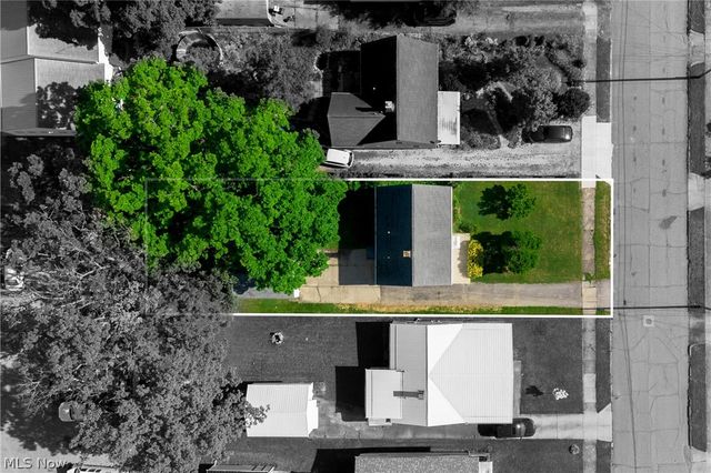 434 Winchester Avenue, Youngstown, OH 44509
