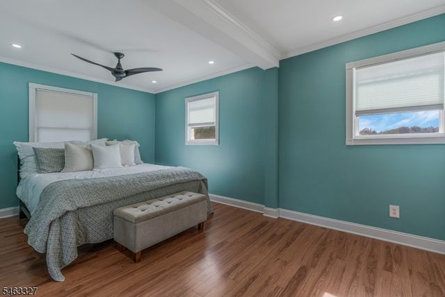 12 Essex Ave, Bernardsville Boro, NJ 07924