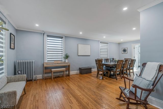 12 Essex Ave, Bernardsville Boro, NJ 07924