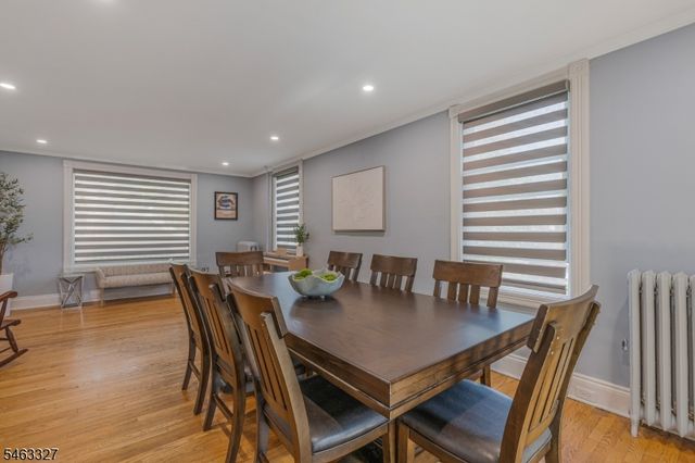 12 Essex Ave, Bernardsville Boro, NJ 07924