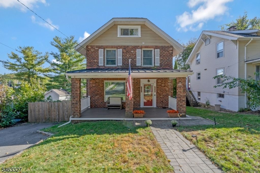 12 Essex Ave, Bernardsville Boro, NJ 07924 — exterior