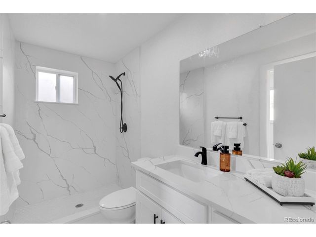 835 S 9th Ave, Brighton, CO 80601