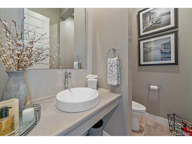 19661 W 95th Pl, Arvada, CO 80007
