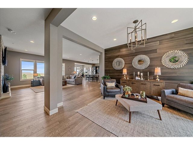 19661 W 95th Pl, Arvada, CO 80007
