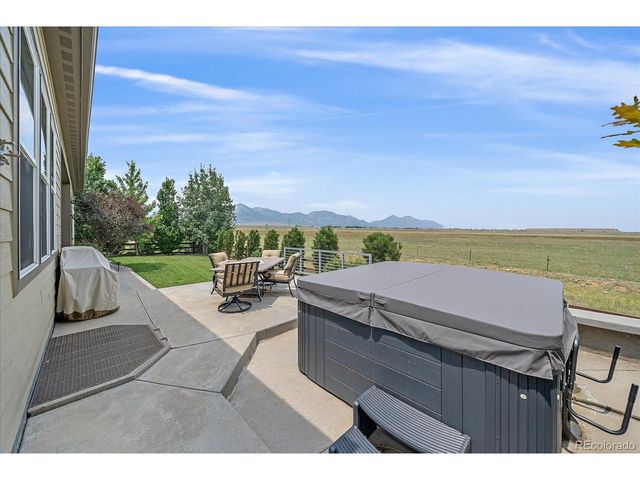 19661 W 95th Pl, Arvada, CO 80007
