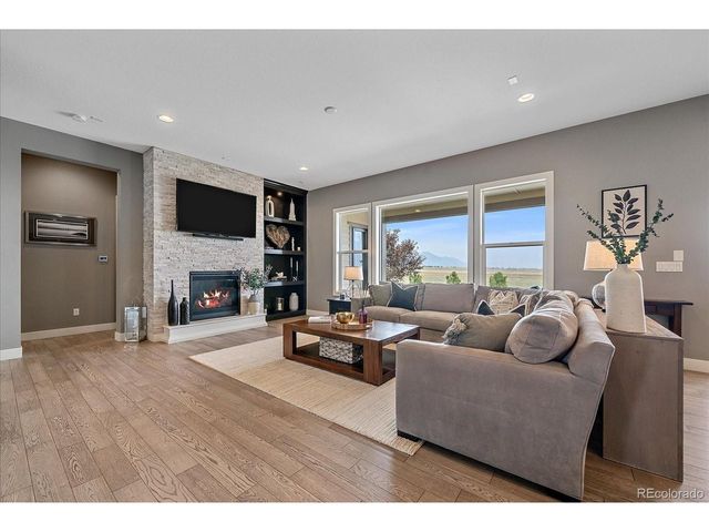19661 W 95th Pl, Arvada, CO 80007