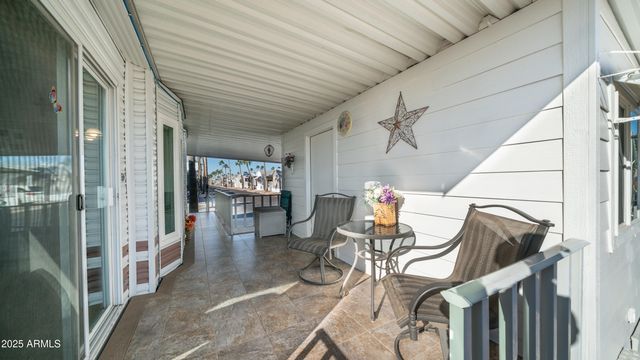 492 IRON ORE Drive, Apache Junction, AZ 85119