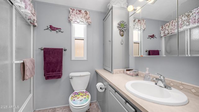 492 IRON ORE Drive, Apache Junction, AZ 85119