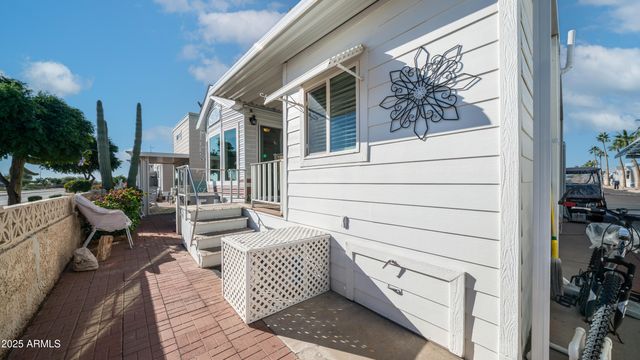 492 IRON ORE Drive, Apache Junction, AZ 85119