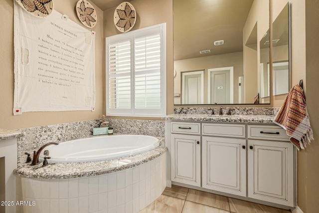 9362 W SANDS Drive, Peoria, AZ 85383