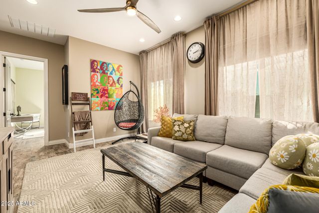 9362 W SANDS Drive, Peoria, AZ 85383