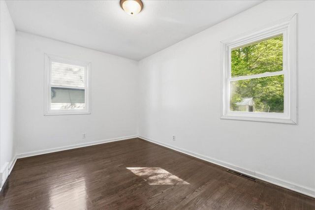 813 MCKENZIE Avenue, Council Bluffs, IA 51503
