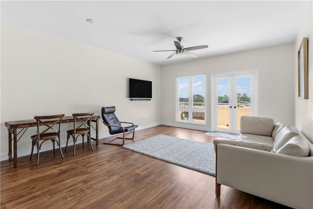 5065 Harmony Circle 306, Vero Beach, FL 32967