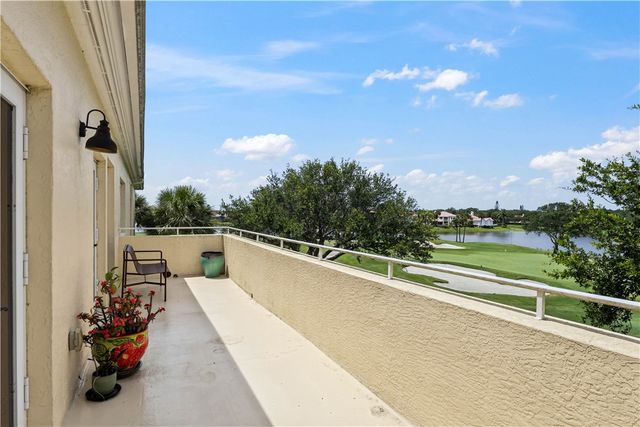 5065 Harmony Circle 306, Vero Beach, FL 32967