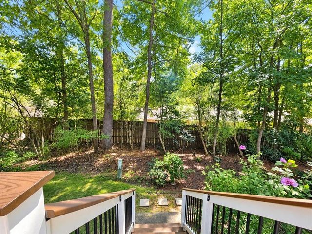 1426 Cambridge Common, Decatur, GA 30033