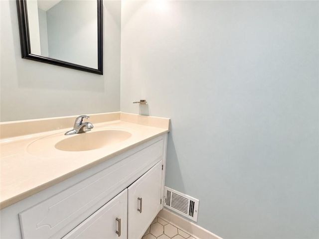 1426 Cambridge Common, Decatur, GA 30033