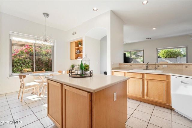 7662 E QUILL Lane, Scottsdale, AZ 85255