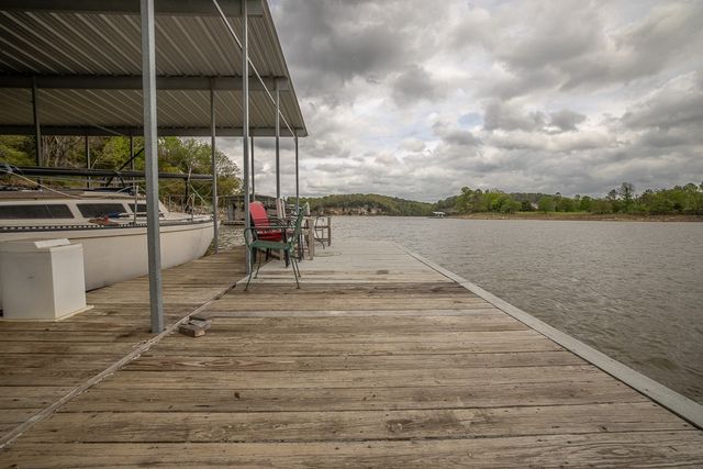 22000 Wildflower Road, Springdale, AR 72764