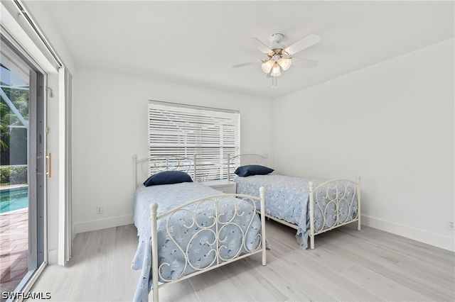 2050 Terrazzo LN, Naples, FL 34104