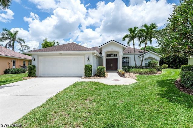 2050 Terrazzo LN, Naples, FL 34104