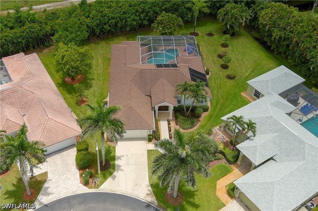2050 Terrazzo LN, Naples, FL 34104