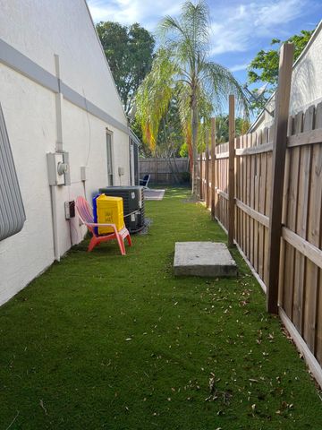 2417 Sundy Avenue, Delray Beach, FL 33444