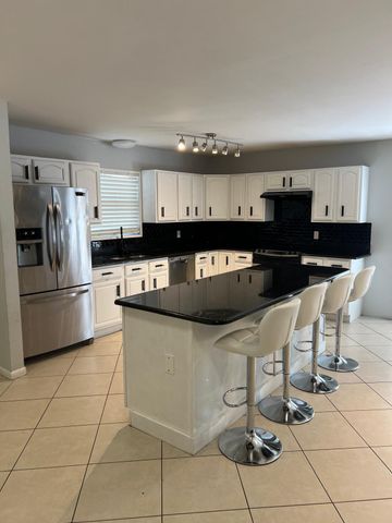 2417 Sundy Avenue, Delray Beach, FL 33444