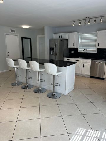 2417 Sundy Avenue, Delray Beach, FL 33444