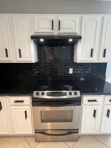 2417 Sundy Avenue, Delray Beach, FL 33444